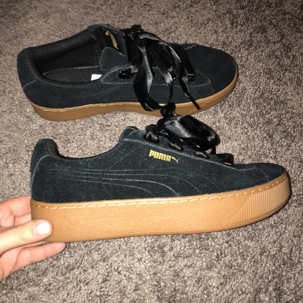 Puma Suede Platform Basket - black